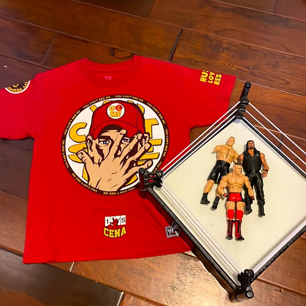 WWE John Cena tshirt & Wrestling Figurines